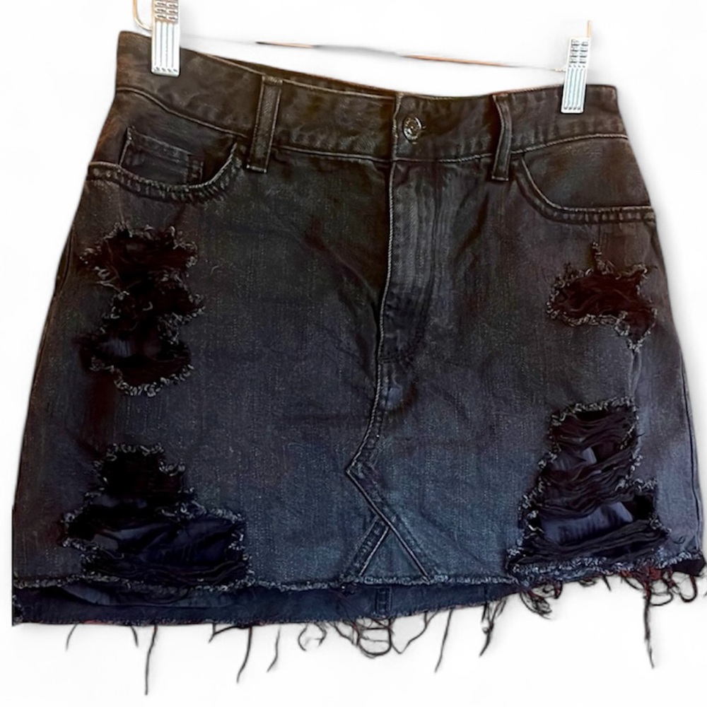 Hollister black jean distressed skirt size 5R
